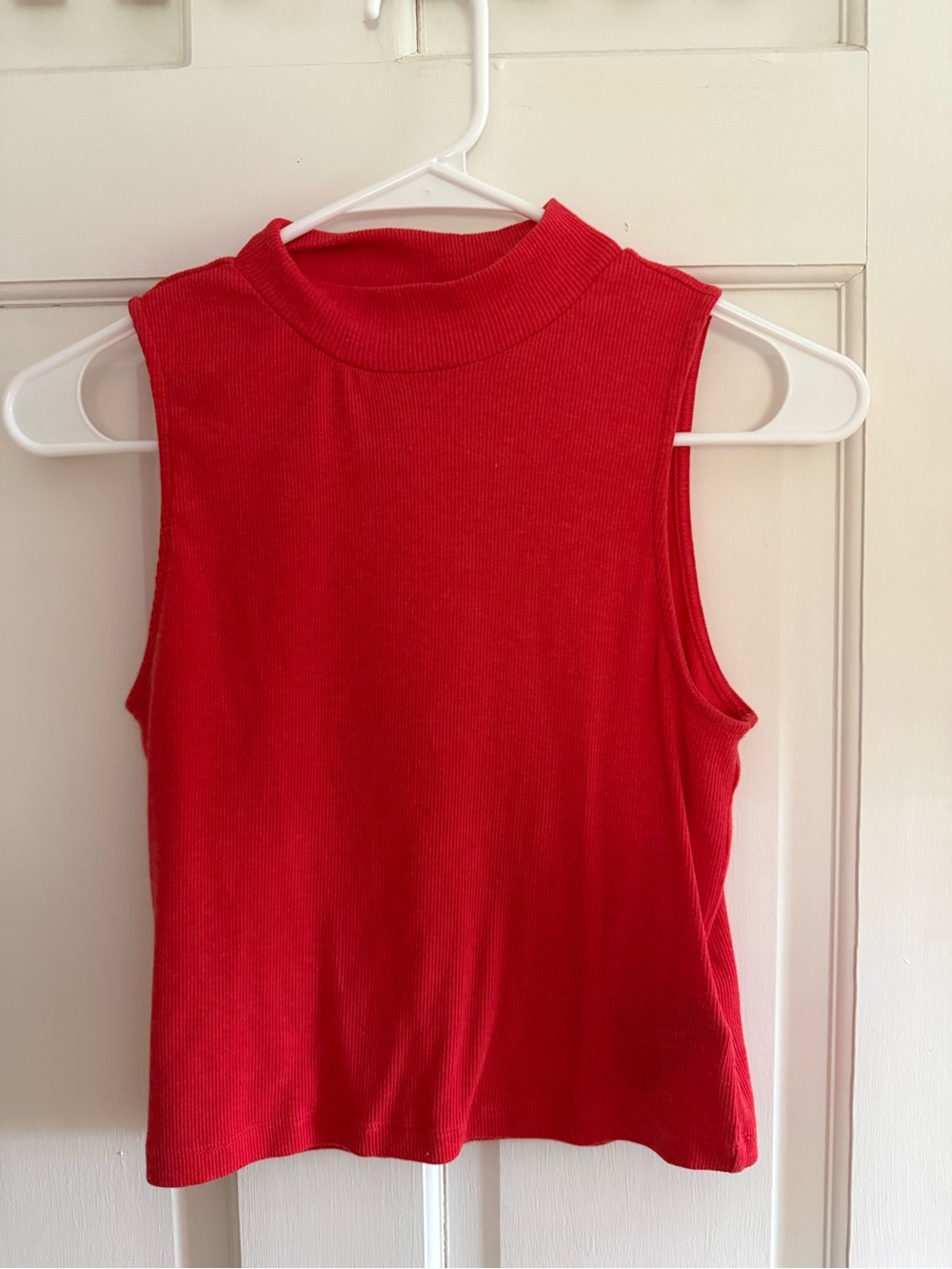 H&M Red Sleeveless Mock Neck Tank Top